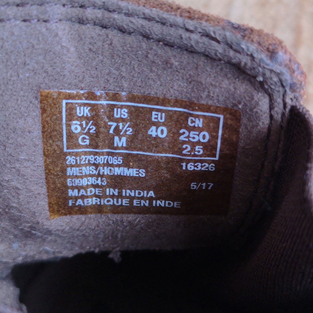 Clarks pull-on leather ankle boots - Picture 10 of 12